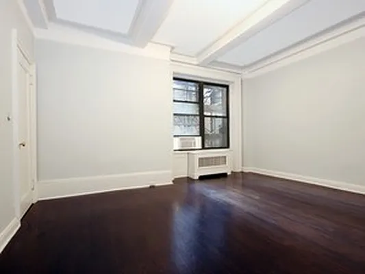 Sold by Citi Habitats | media 12