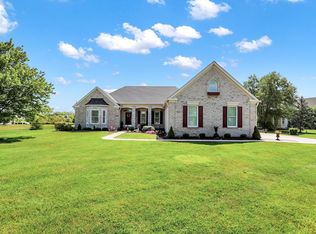 2485 Dawn Ridge Dr, Carmel, IN 46074