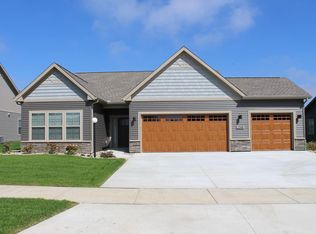 2328 Lovie Ln, Champaign, IL 61822