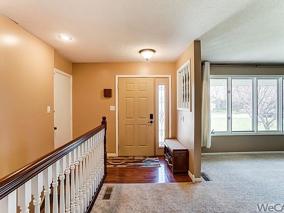 5th image of 3067 Whippoorwill Ave