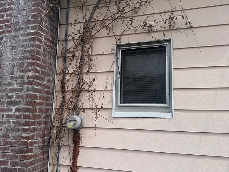 1218 Pinehurst Ave — Photo 14