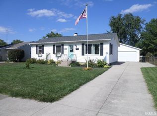 1208 Rochester Blvd, Rochester, IN 46975