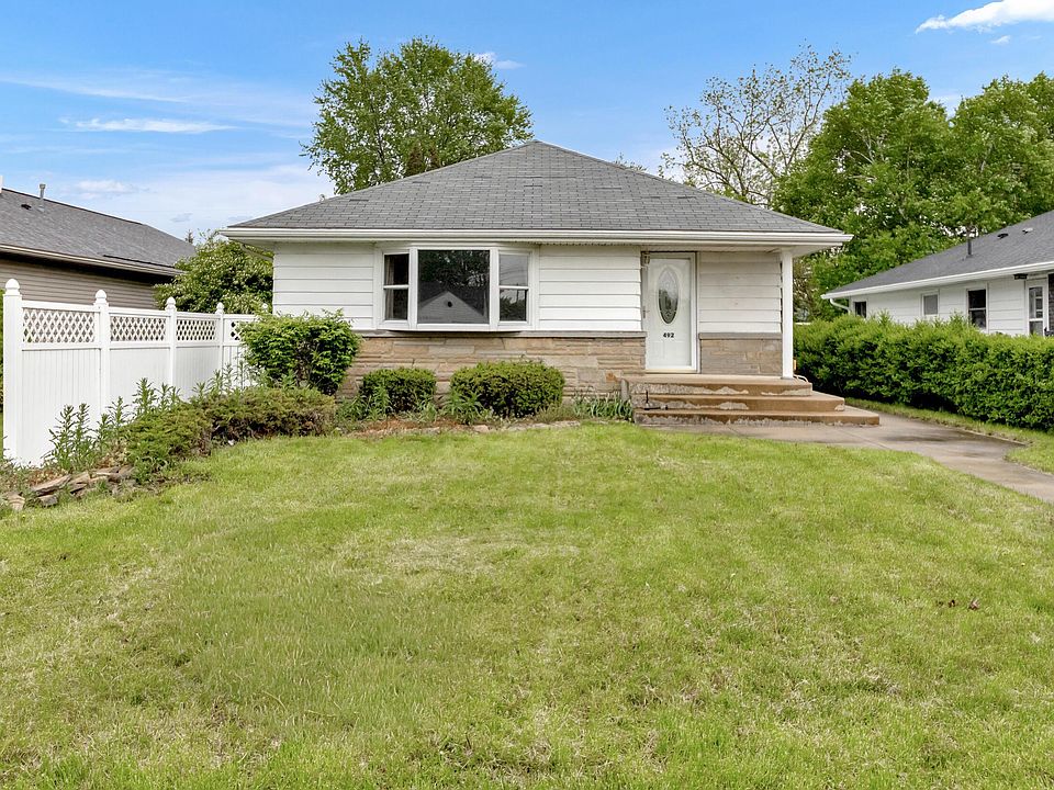 1st image of 492 Forest Lawn Blvd