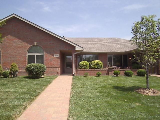 1st image of 2818 Dickens Dr