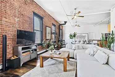 Rented by Avenue Sotheby's International Realty