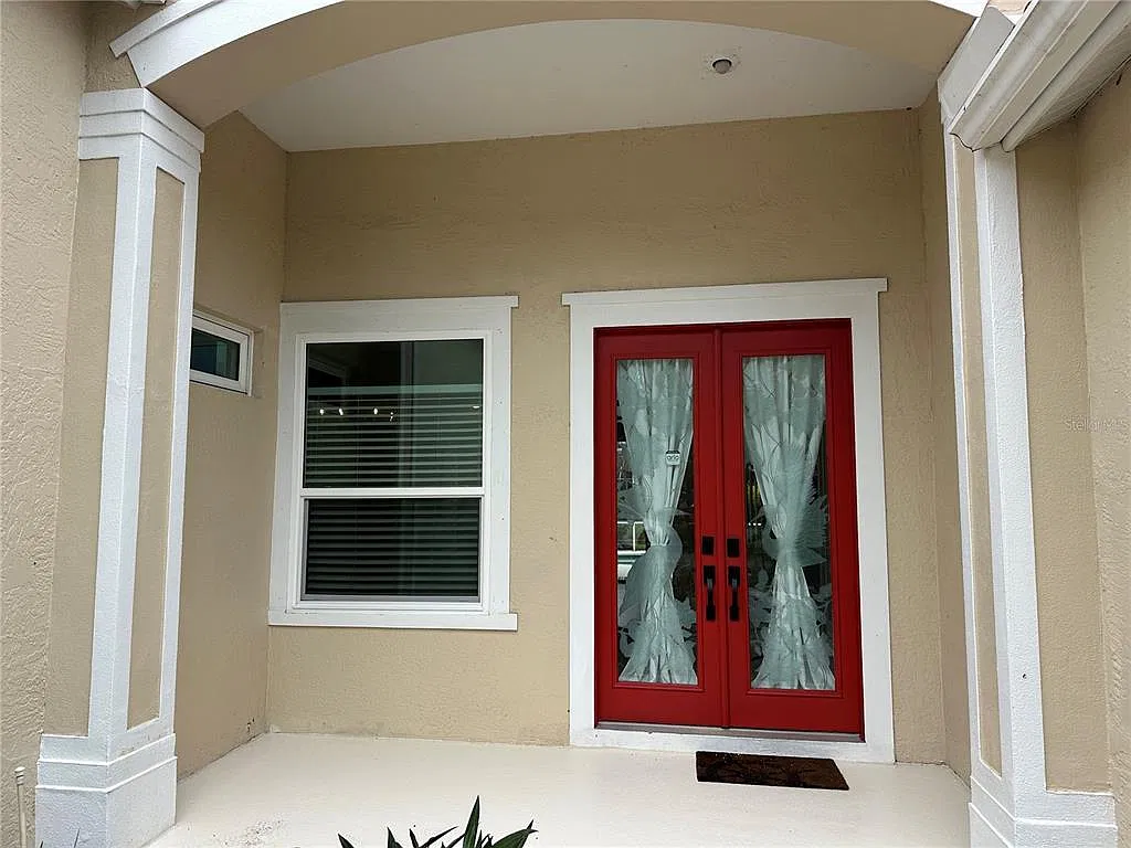4 bed, 3.5 bath, 2747 sqft, $4,695 — Photo 2