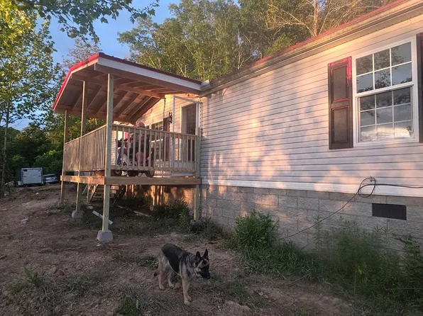 1402 Long Branch Rd, Louisa, KY 41230