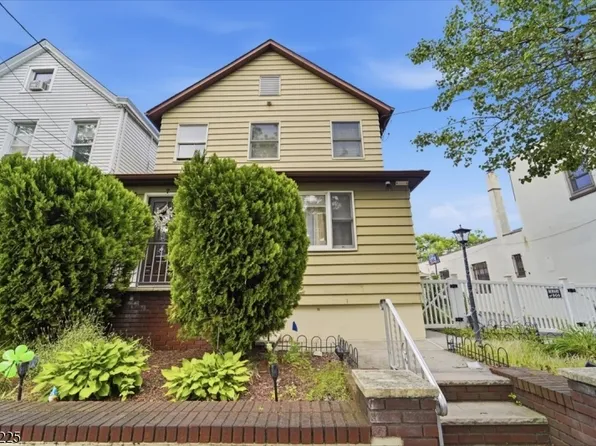 30 Getty Ave, Clifton City, NJ 07011