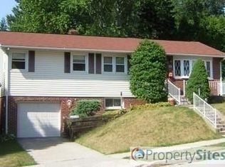 109 Belmore Rd, Lutherville Timonium, MD 21093