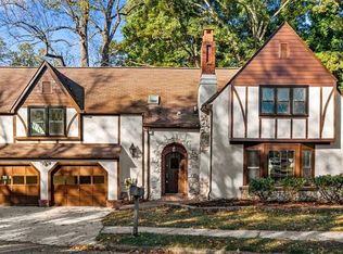 210 Oakwood Dr, Thomasville, NC 27360