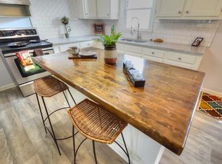 313 Reed Hollow Rd, Readyville, TN 37149