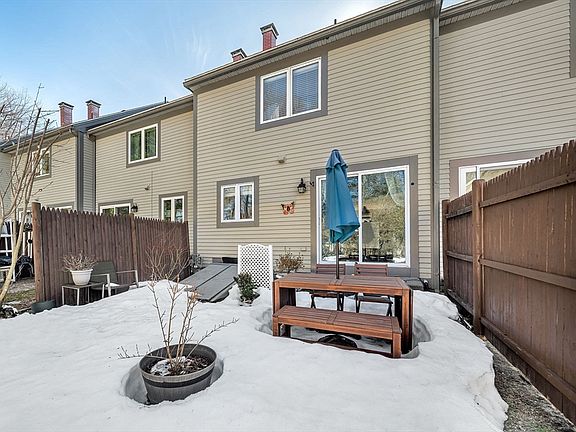 4th image of 55 Littleton Rd Unit 21C