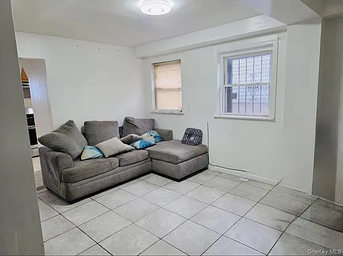 1729 Barnes Ave Photo 1