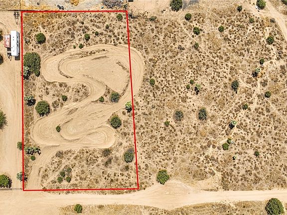 5th image of 0 Mono Rd