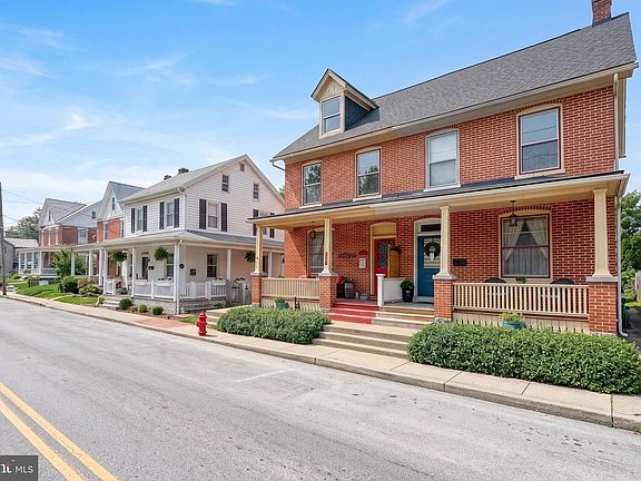 5th image of 22 Miller St