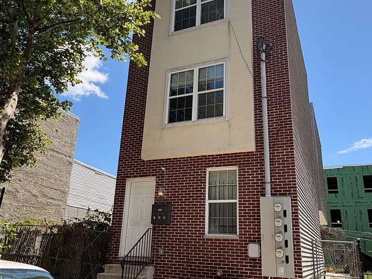 1407 N Bouvier St #1 — Photo 1