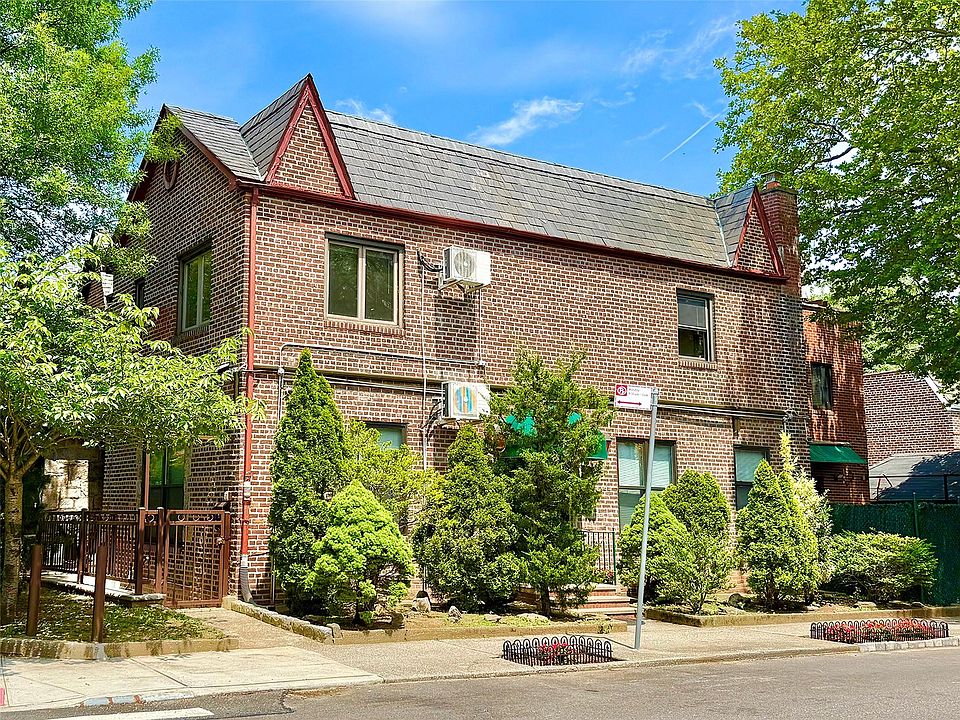 7267 Yellowstone Boulevard, Forest Hills, NY 11375 | Zillow
