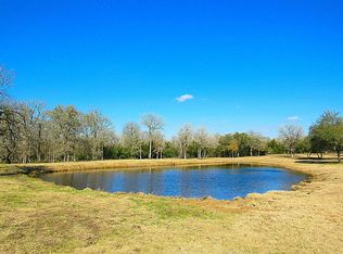 9100 Sun Oil Rd, Brenham, TX 77833