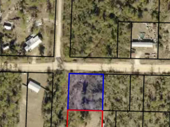 11701 Dogwood St, Fountain, FL 32438
