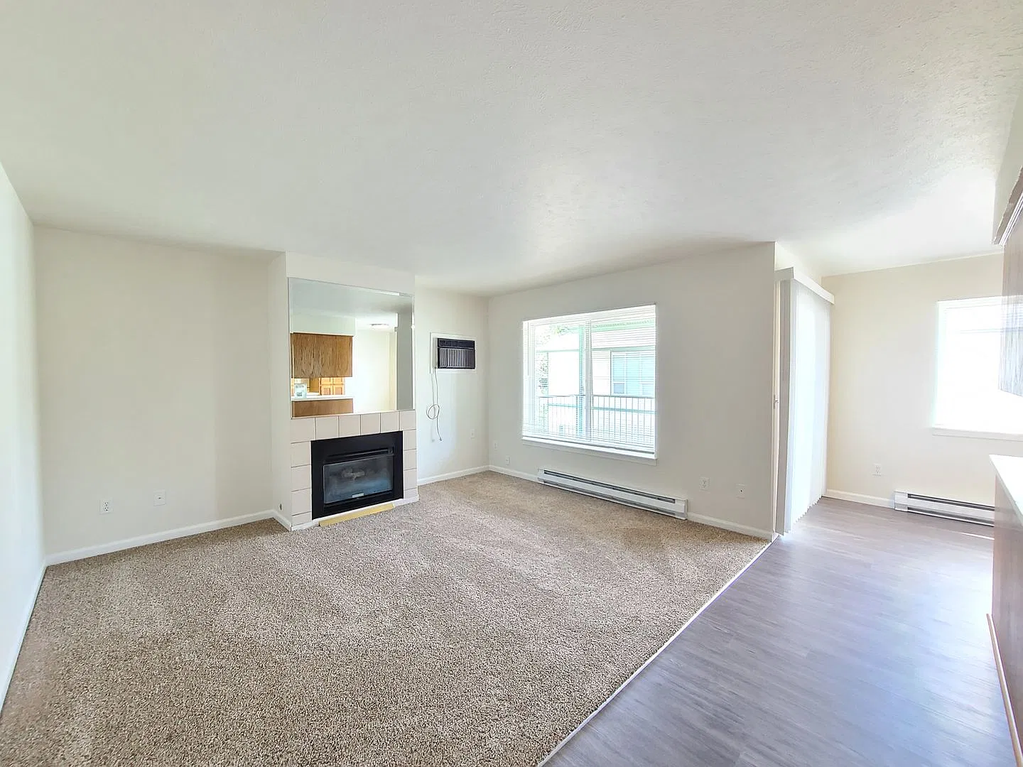 12205 N Freya — Photo 3