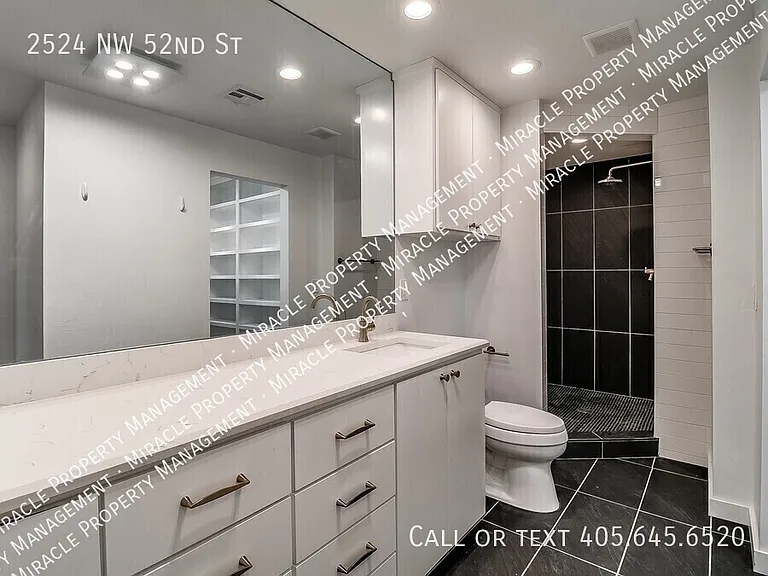 2524 NW 52nd St — Photo 30