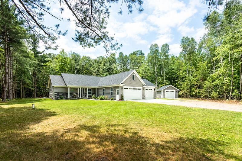1st image of 3418 Old Orchard Ln