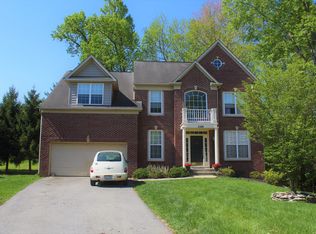 2106 Walking Crest Ct, Silver Spring, MD 20906