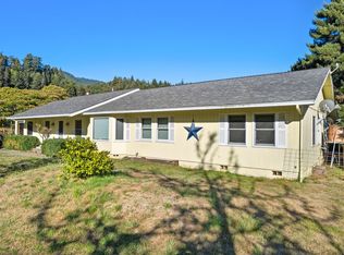 139 Sunny Slope Ln, Carlotta, CA 95528