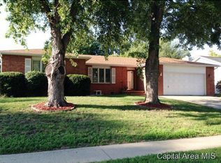 2509 Longwood Dr, Springfield, IL 62704