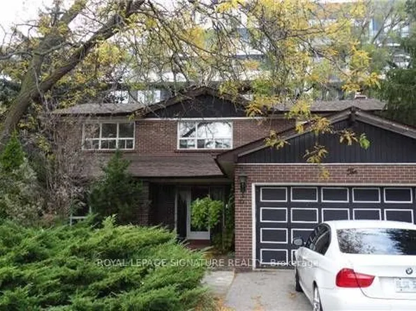 10 Teagarden Ct, Toronto, ON M2N 5Z9