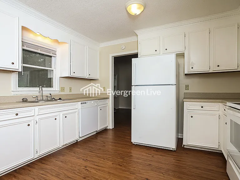 116 Pear Tree Cir — Photo 7
