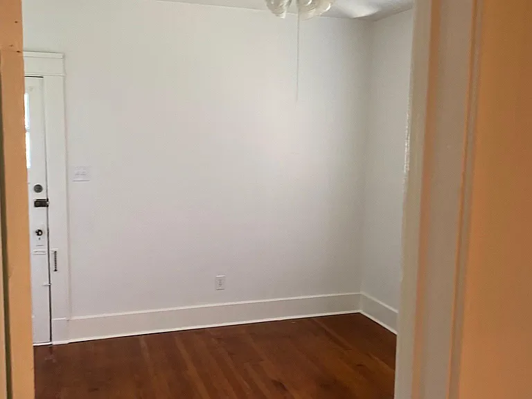 2110 Octavia St — Photo 11