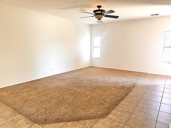 3rd image of 4230 E Linda Ln