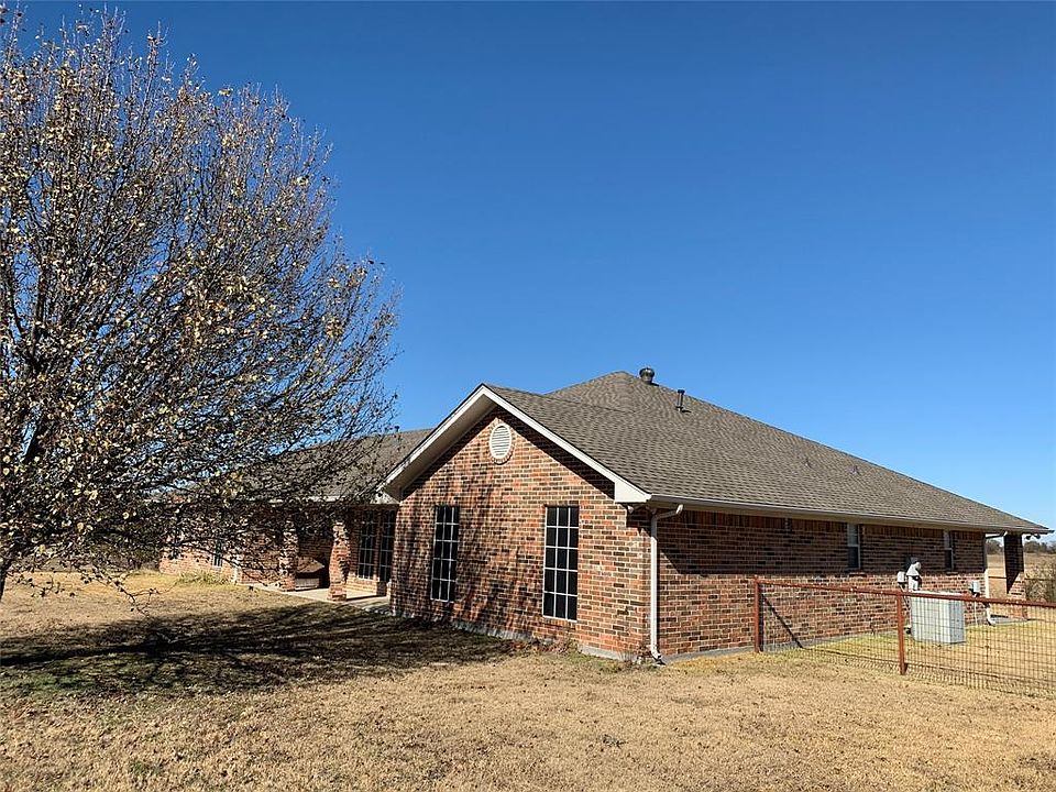 1st image of 2624 SW Hulen St