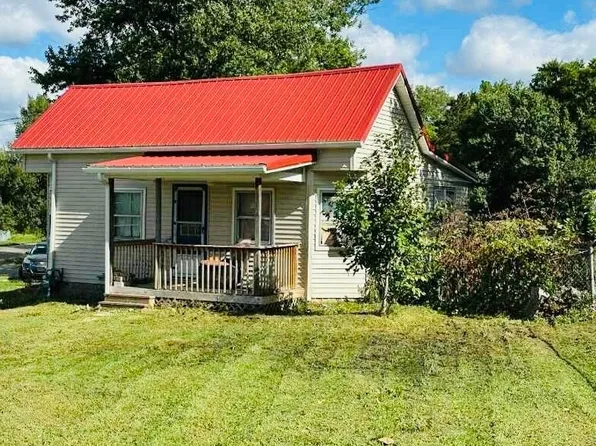 2383 Chandlersville Rd, Zanesville, OH 43701