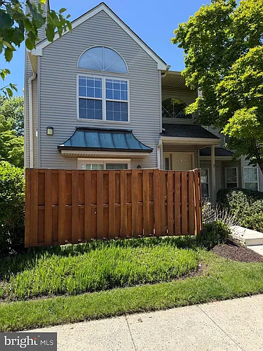 2102 Brookhaven Dr Photo 1