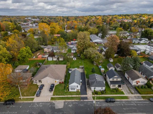 259 Metcalfe St N, Norfolk County, ON N3Y 3Y1