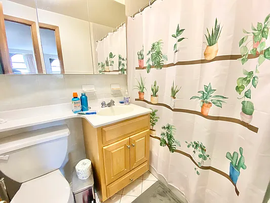 Rented by Oxford Property Group | media 5