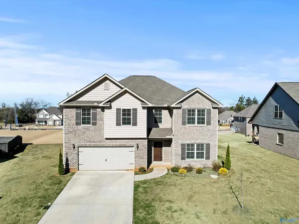 103 Rose Valley Dr, New Market, AL 35761