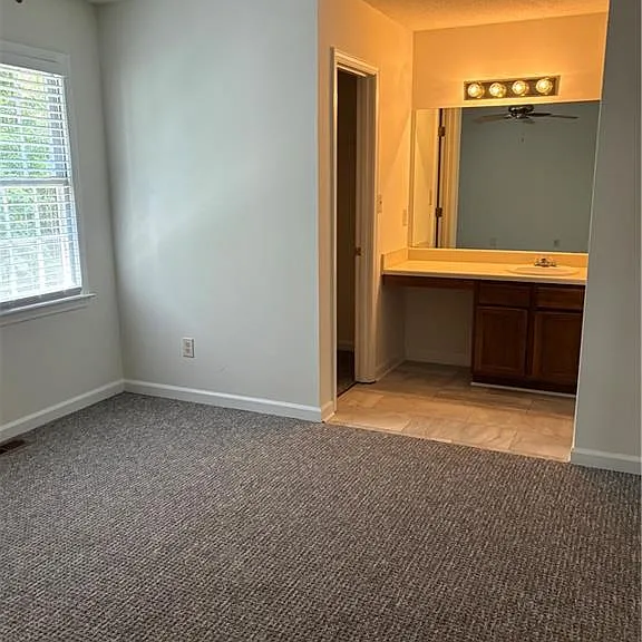 4824 Jenny Dr — Photo 15