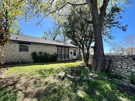 4th image of 8005 Brockman St #A