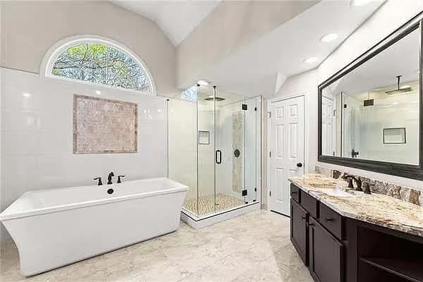 4140 River Bluff Run Way — Photo 29