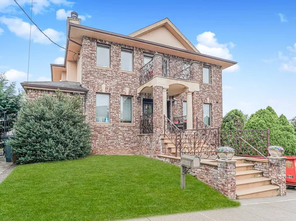 14 Walnut Place image 1 of 47