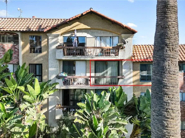 1750 Camino Palmero St APT 433, Los Angeles, CA 90046