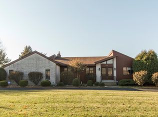 524 Philip Rd, Huntingdon Valley, PA 19006