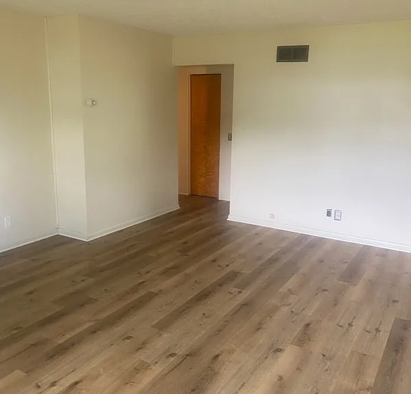 8644 Orchardvale St — Photo 6
