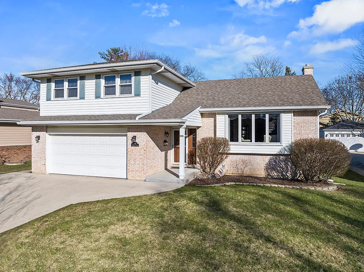 1115 N Ridge Ave photo 1