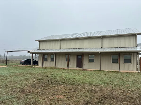 373 Cross Rd, Kingsbury, TX 78638