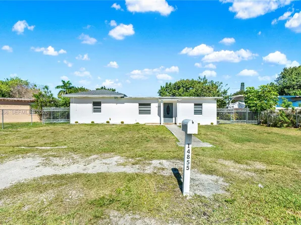 14855 Grant Ln, Homestead, FL 33033
