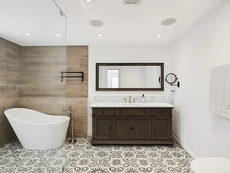 2075 Ixora Rd — Photo 19